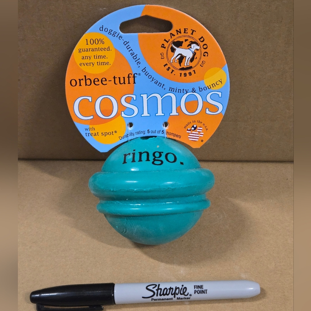 Planet Dog Ringo ball dog toy